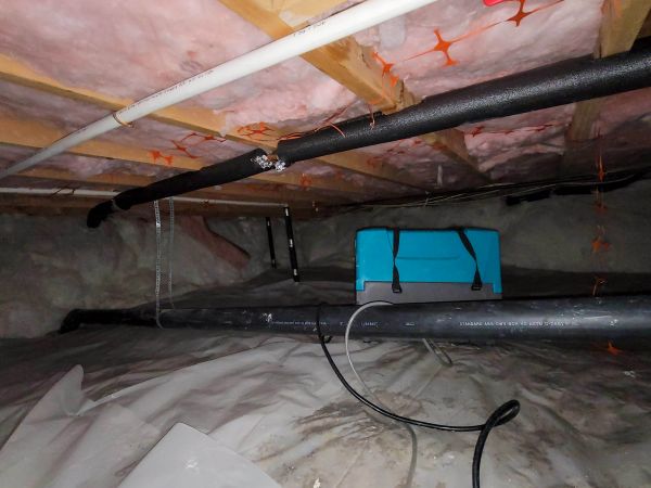 Crawl Space Water Remediation in Fort Pierce